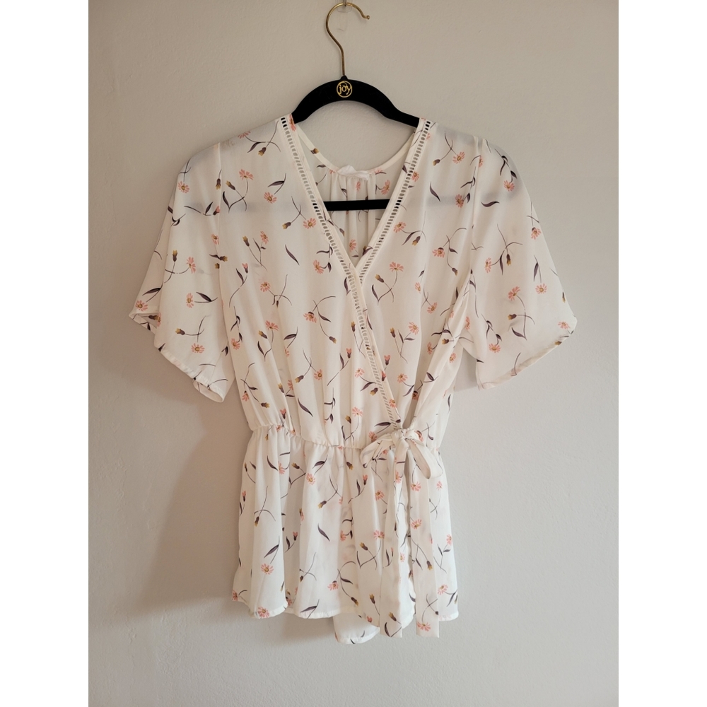 Sienna sky wrap top